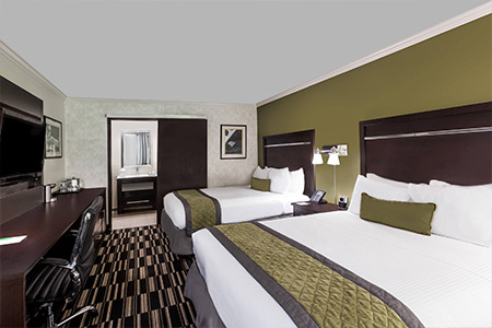 King bed, headboard, desk and nightstands