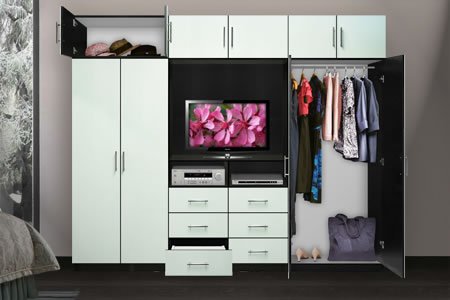 Aventa wardrobe with lots of storage