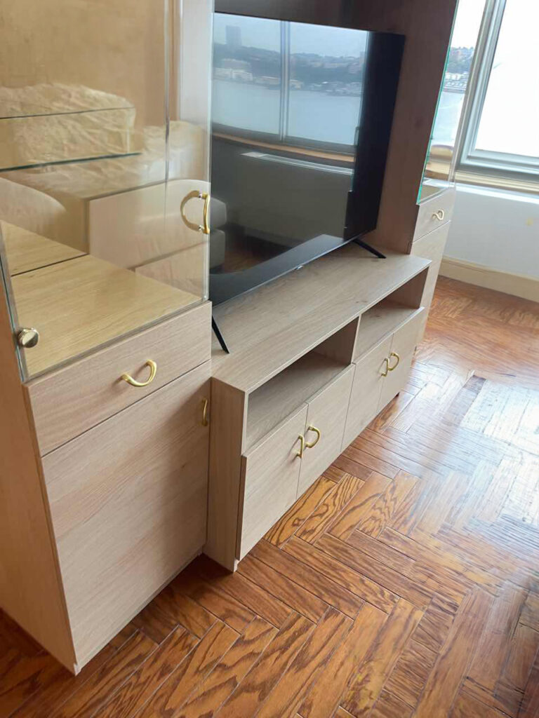 Sovi Entertainment Center in Manhattan Apartment