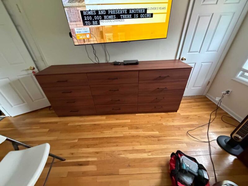 Triple Dresser & Bedside Chest Set | Engelwood, NJ