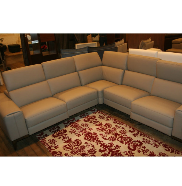 Benjamin Sectional
