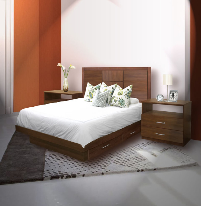 Broadway Queen Size Bedroom Set w Storage Platform